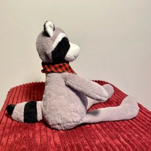 Mary Meyers NWOT Collectible Raccoon RARE Great gift!